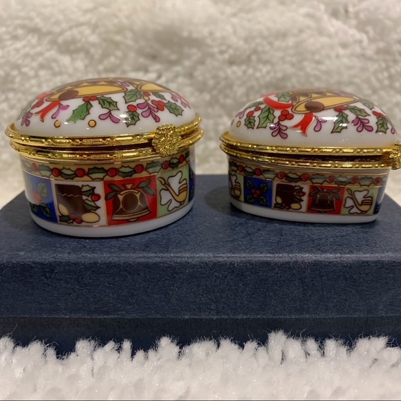 Tiny Christmas gilded treasure boxes. - Picture 6 of 6